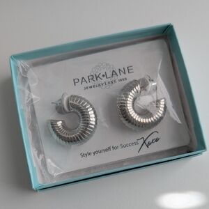 Park Lane Embraceable Earrings - Silver NWT